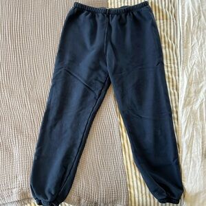 Perfect White Tee Stevie joggers